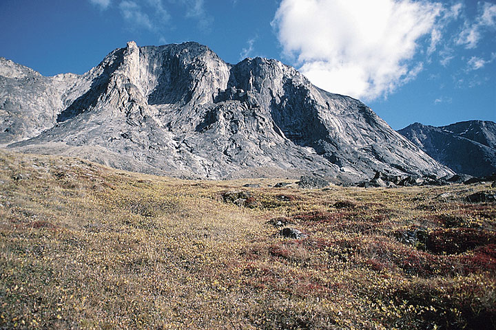 mountainous Nunavut landscape